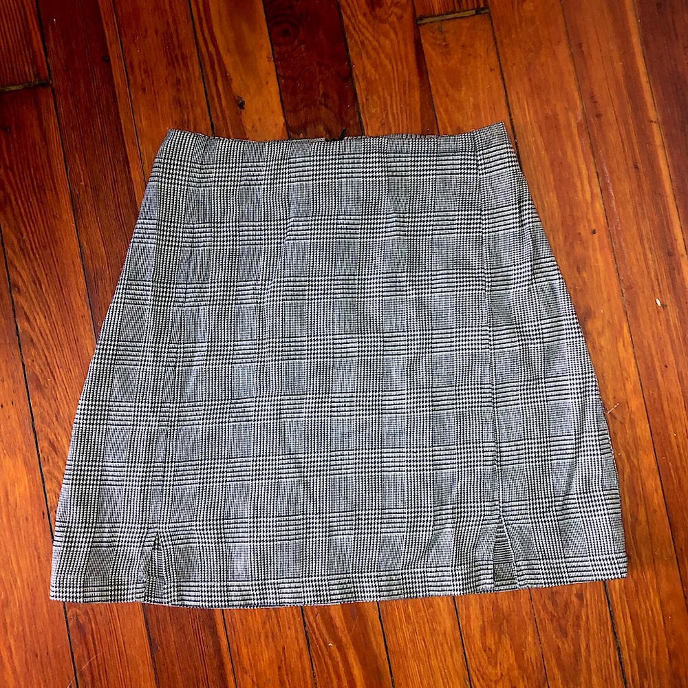 Brandy Melville John Galt Plaid Skirt